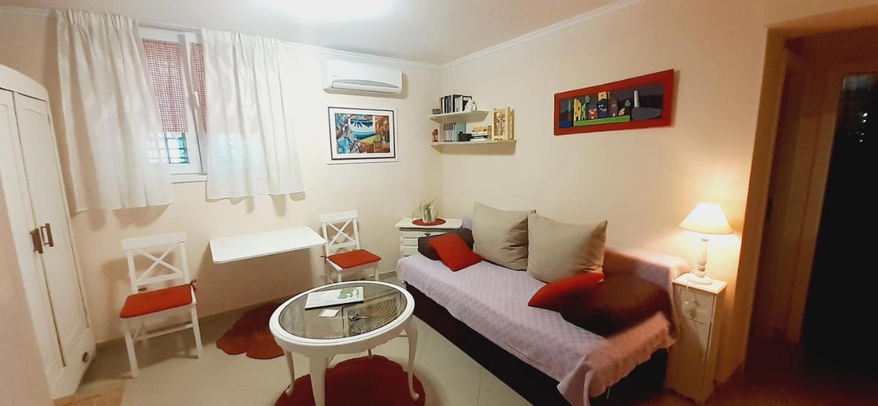 Studio Apartment Imagino Split Exterior foto